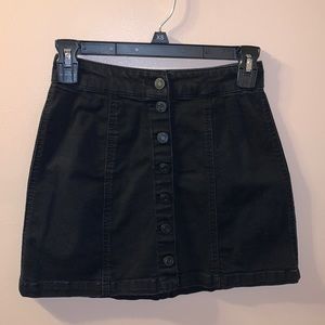 Black skirt; Size 0
